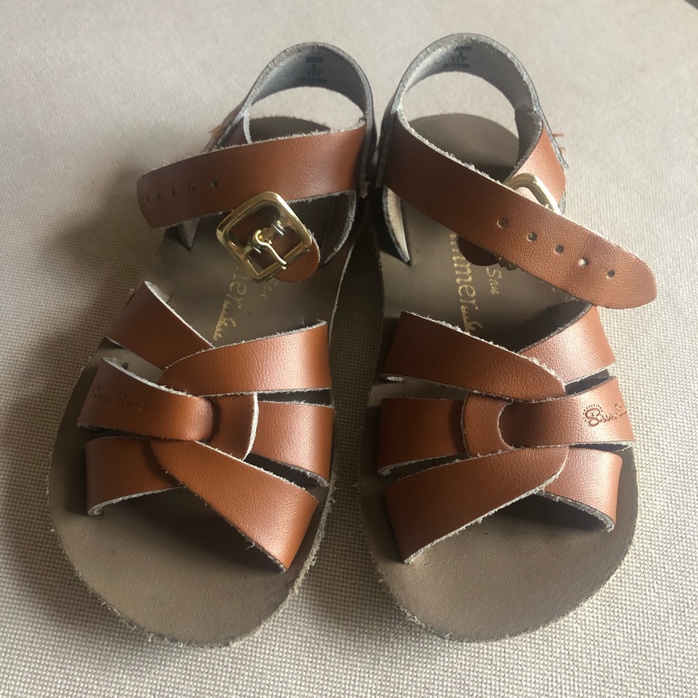 Saltwater Sandals tan